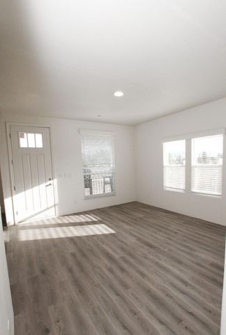 2055 Rucker Avenue, Gilroy, CA 95020