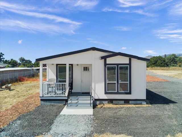 2055 Rucker Avenue, Gilroy, CA 95020