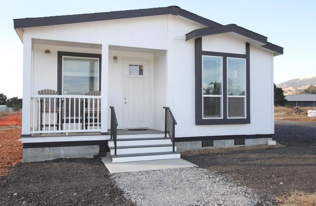 2055 Rucker Avenue, Gilroy, CA 95020