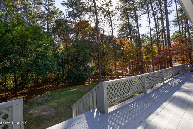 150 Pebble Beach Place, Southern Pines, NC 28387