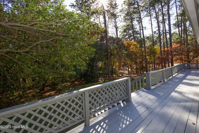 150 Pebble Beach Place, Southern Pines, NC 28387