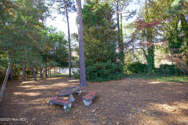 150 Pebble Beach Place, Southern Pines, NC 28387