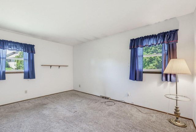 9069 N Maura LANE, Brown Deer, WI 53223