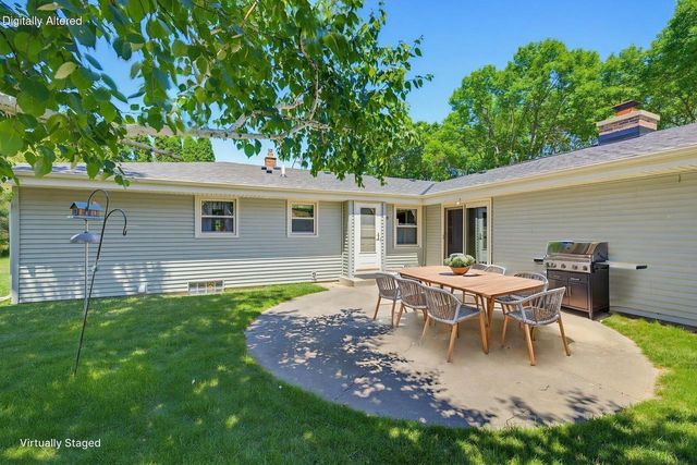 9069 N Maura LANE, Brown Deer, WI 53223