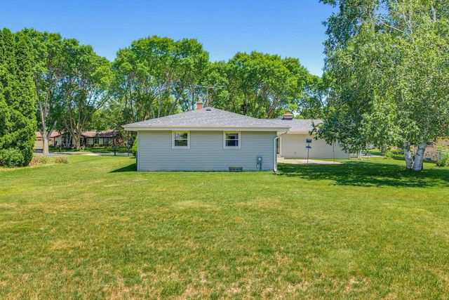 9069 N Maura LANE, Brown Deer, WI 53223