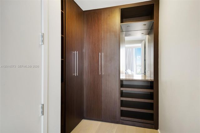 9705 Collins Ave 1205N, Bal Harbour, FL 33154