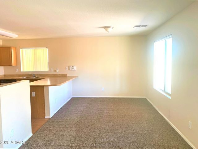 6698 E Summerset Road, Florence, AZ 85132