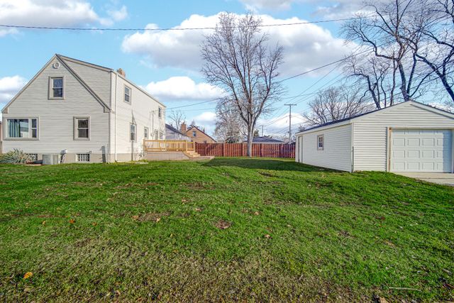 7149 Ontario Avenue, Hammond, IN 46323