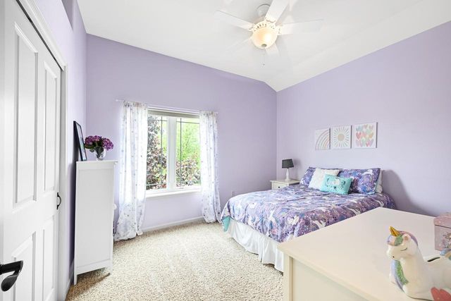 W218N5455 Taylors Woods DRIVE, Menomonee Falls, WI 53051