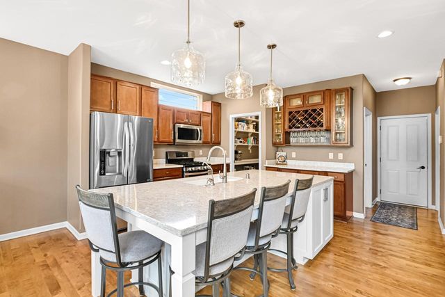 W218N5455 Taylors Woods DRIVE, Menomonee Falls, WI 53051