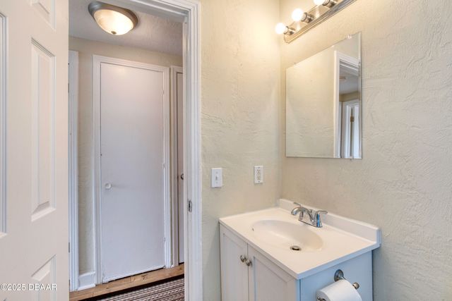 114 Lynnhurst Drive, Ormond Beach, FL 32176