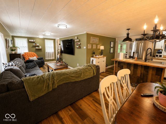 1891 E 150 S, Rockville, IN 47872