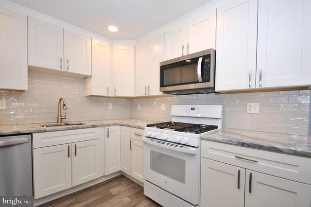 3913 BRADFORD ROAD, Huntingdon Valley, PA 19006