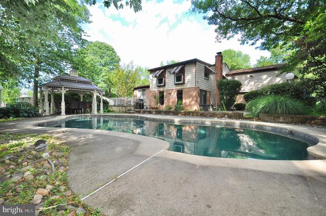 3913 BRADFORD ROAD, Huntingdon Valley, PA 19006