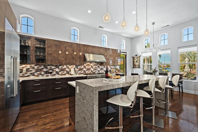 4 Via Santo Tomas Drive, Rancho Mirage, CA 92270