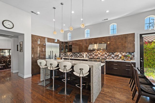 4 Via Santo Tomas Drive, Rancho Mirage, CA 92270