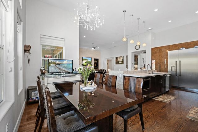 4 Via Santo Tomas Drive, Rancho Mirage, CA 92270