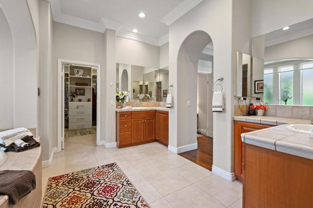 4 Via Santo Tomas Drive, Rancho Mirage, CA 92270