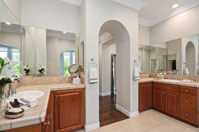 4 Via Santo Tomas Drive, Rancho Mirage, CA 92270