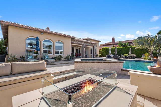 4 Via Santo Tomas Drive, Rancho Mirage, CA 92270