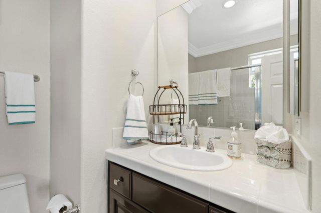 4 Via Santo Tomas Drive, Rancho Mirage, CA 92270