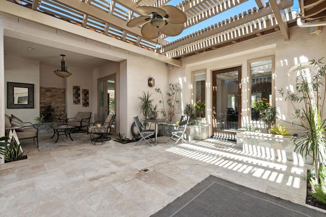 4 Via Santo Tomas Drive, Rancho Mirage, CA 92270