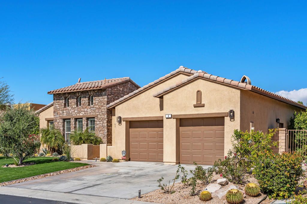 4 Via Santo Tomas Drive, Rancho Mirage, CA 92270