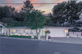 4771 Excelente Drive, Woodland Hills, CA 91364