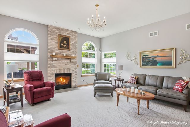 4641 4th Street, Winthrop Harbor, IL 60096