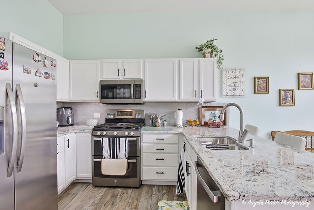 4641 4th Street, Winthrop Harbor, IL 60096