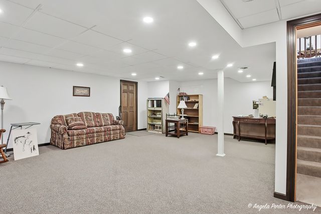 4641 4th Street, Winthrop Harbor, IL 60096