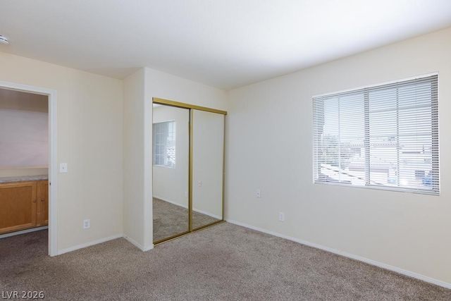 6533 Elk Creek Lane, Las Vegas, NV 89156