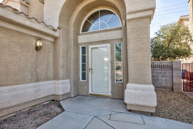 6533 Elk Creek Lane, Las Vegas, NV 89156