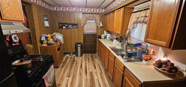 516 HESS Avenue, Erie, PA 16507