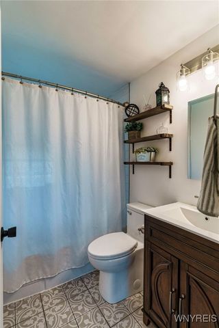 1296 93rd Street, Niagara Falls, NY 14304