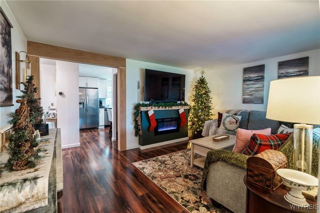 1296 93rd Street, Niagara Falls, NY 14304