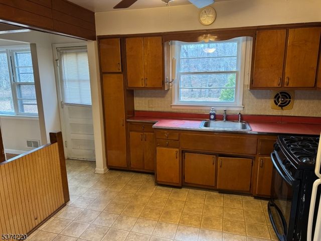 41 Eaton Ct, Berkeley Heights Twp., NJ 07922