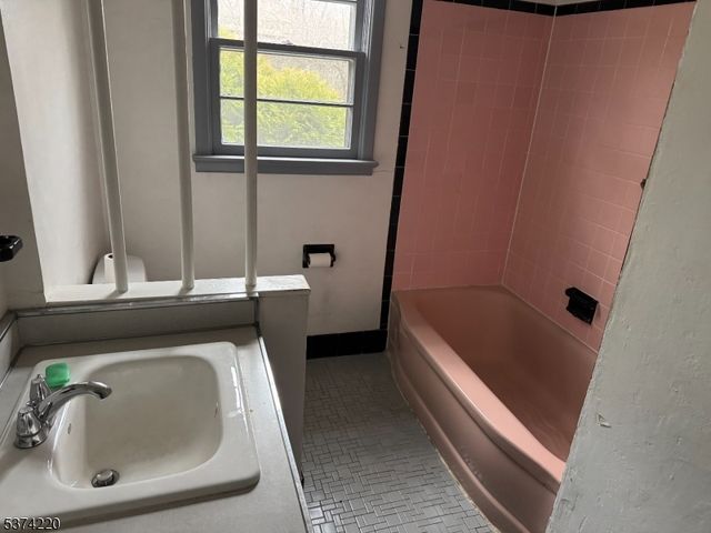 41 Eaton Ct, Berkeley Heights Twp., NJ 07922