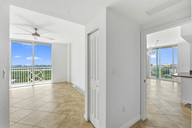 450 N FEDERAL Highway 911, Boynton Beach, FL 33435