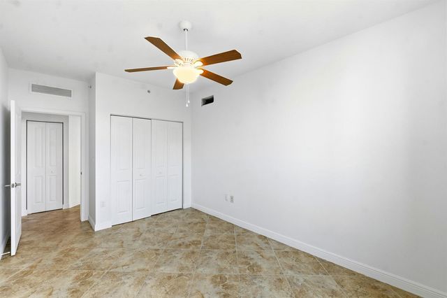 450 N FEDERAL Highway 911, Boynton Beach, FL 33435