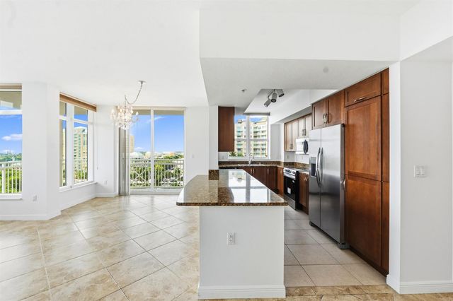 450 N FEDERAL Highway 911, Boynton Beach, FL 33435