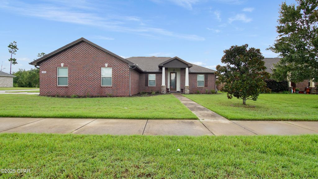 3800 Cedar Park Drive, Panama City, FL 32404