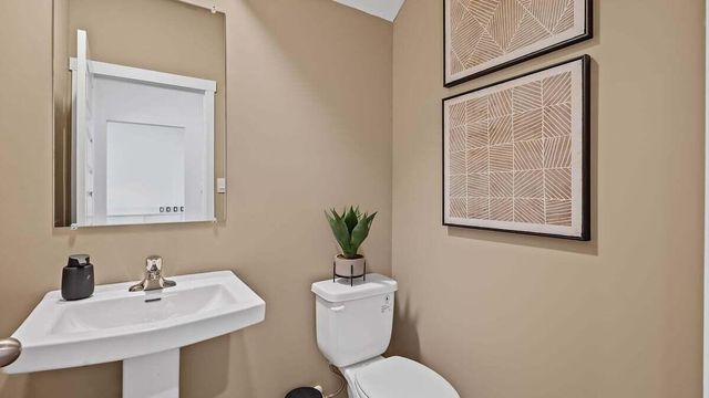 542 E 120th Place, Crown Point, IN 46307