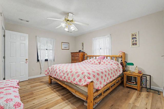 4246 Meadow Circle, Kodak, TN 37764