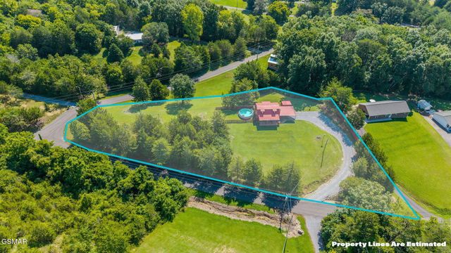 4246 Meadow Circle, Kodak, TN 37764