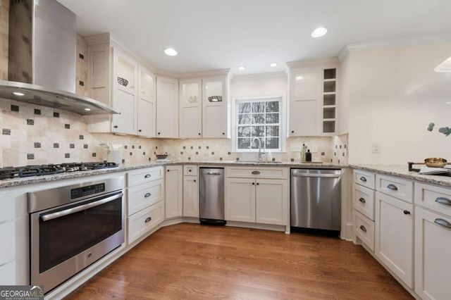 4104 Westchester Crossing NE, Roswell, GA 30075