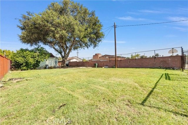 462 W Orange Grove, Pomona, CA 91768