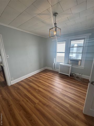 7834 79th Street, Glendale, NY 11385