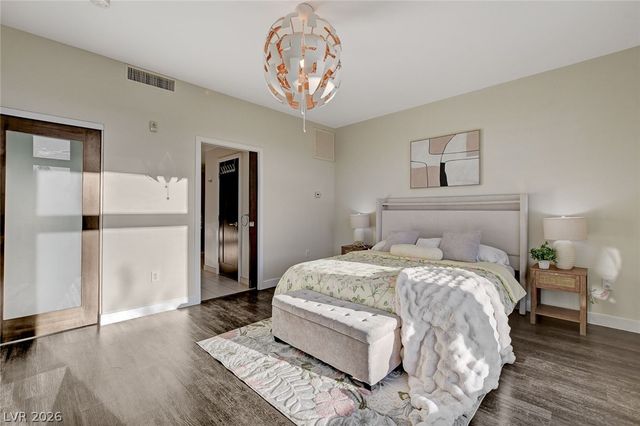 8925 West Flamingo Road 111, Las Vegas, NV 89147