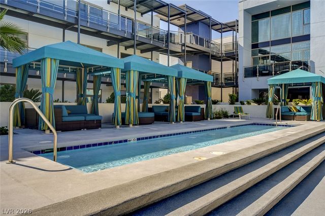 8925 West Flamingo Road 111, Las Vegas, NV 89147